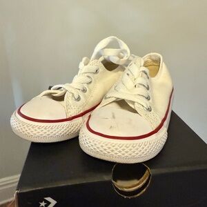 Unisex Converse White and Red Kids Sneakers